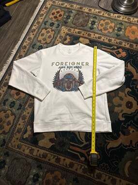 Wrangler x Foreigner Juke Box Hero Graphic Crewneck Sweatshirt Large